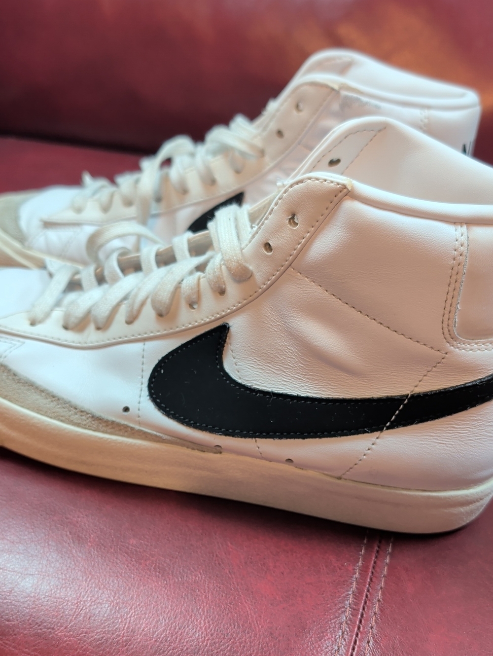 Nike Blazer Mid White Leather Sneakers with Black Swoosh 10.5 Men's - Picture 2 of 10